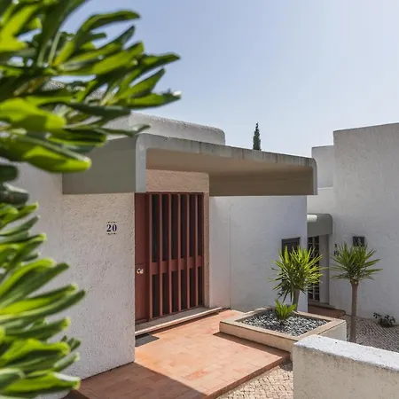 Casa vacanze Moradia Com Jardim Privado *